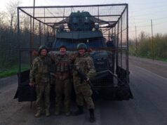Водії на фронті: небезпечні дороги та рятування поранених «Ти-ж-не-розвернешся-і-не-покинеш-пацанів»-Фронтові-історії-від-водіїв,-які-їздять-під.