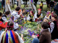 Проєкт “Знай свою Україну” відроджує автентичне свято Івана Купала для дітей та молоді, – Гнат... Проєкт-“Знай-свою-Україну”-відроджує-автентичне-свято-Івана-Купала-для-дітей-та-молоді,-–-Гнат.
