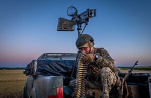 Увага до повітряних тривог: українців закликали дотримуватися безпеки Українців попередили про загрозу обстрілу на вихідних: особливо – Київ