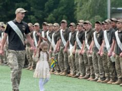 У волинському військовому ліцеї 175 випускників отримали свідоцтва про освіту. ФОТО У-волинському-військовому-ліцеї-175-випускників-отримали-свідоцтва-про-освіту.-ФОТО