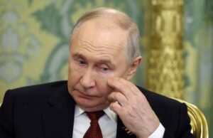 У Кремлі розуміють, що економіка на межі: дипломат про погрози РФ У Кремлі-розуміють,-що економіка-на межі:-дипломат-про-погрози-РФ