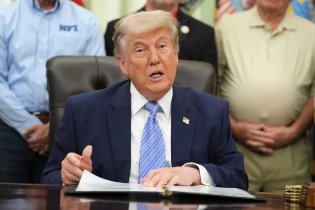 Трамп провів закриту нараду щодо ядерної угоди з Іраном Трамп-провів-закриту-нараду-щодо-ядерної-угоди-з-Іраном-та-припинення-вогню,-але-рішення-так.