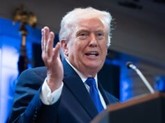 Мін’юст США оскаржить рішення суду щодо повернення митних зборів У Трампа мають намір оскаржити рішення судді про повернення грошей з отриманих мит