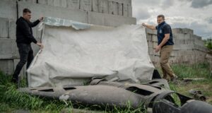 Росія модернізує безпілотники: нові технології роїв загрожують Україні Росія створює “розумні” рої дронів: експерт розкрив загрозливу тактику атак