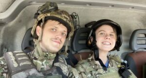 Петиція про нагородження іноземних добровольців званням Героя України набирає популярність Чому-іноземцям-у-ЗСУ-не-присвоюють-звання-«Герой-України»?