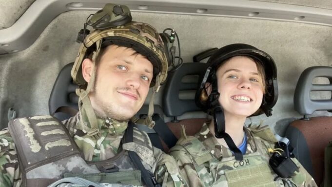Петиція про нагородження іноземних добровольців званням Героя України набирає популярність Чому-іноземцям-у-ЗСУ-не-присвоюють-звання-«Герой-України»?