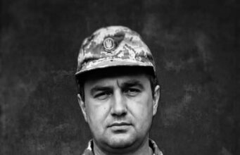 19 травня через Нововолинськ проїде жалобний кортеж із тілом Героя Олександра Чернецького