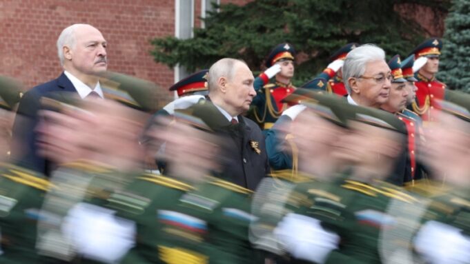 Путін призначив нових керівників у Бєлгородській та Брянській областях Росії, пов’язаних з Україною «Боїться-бунту».-Чому-Путін-поставив-на-чолі-двох-прифронтових-регіонів-РФ-людей,-пов’язаних-із-Україною