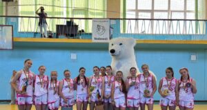 Чемпіонат України з баскетболу серед дівчат 2013 року народження відбувся у Нововолинську Нововолинські-«Ведмеді»-вибороли-срібло-на-Чемпіонаті-України-з-баскетболу-серед-дівчат-u-13