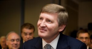 Рінат Ахметов: Майбутнє України та відновлення Донбасу в інтерв’ю The Guardian Рінат-Ахметов-в-інтерв’ю-the-guardian-–-про-Зеленського,-Донбас-і-майбутнє-України.-Реакції