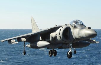 Культовий літак США невдовзі здійснить свій останній політ і завершить 40-річну історію Культовий-літак-США-невдовзі-здійснить-свій-останній-політ-і-завершить-40-річну-історію