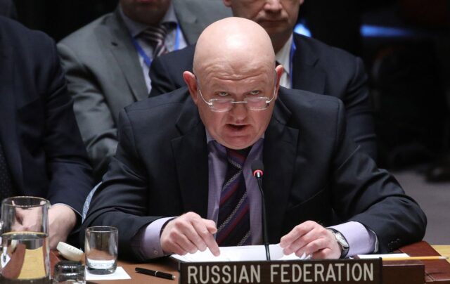 Москва заперечує падіння безпілотника на житловий будинок у Румунії Росія в ООН поставила під сумнів падіння свого дрона на багатоповерхівку в Румунії