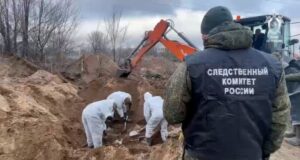 Росія та поховання в Сіверськодонецьку: спроба перекручення фактів Росія-ексгумує-«жертв-укронацистів».-Насправді-це-загиблі-під-час-російського-штурму-Сіверськодонецька