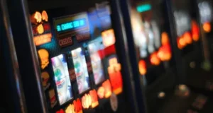 Казино мережі Favbet та Billionaire заборонили в Україні Казино мережі Favbet та Billionaire заборонили в Україні