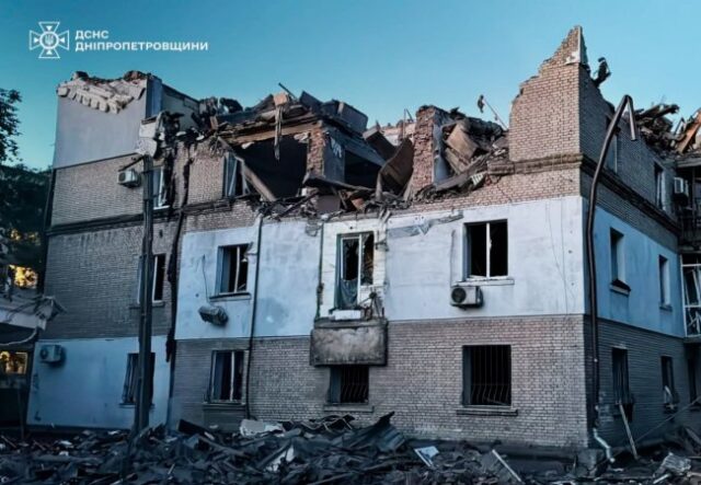 У Дніпрі завершили пошуково-рятувальну операцію: загинули 16 людей У-Дніпрі-завершили-пошуково-рятувальну-операцію:-загинули-16-людей