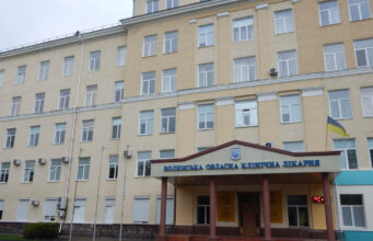З Волиньелектрозбуту стягують майже пів мільйона гривень через сумнівну угоду з обласною лікарнею З Волиньелектрозбуту-стягують-майже-пів-мільйона-гривень-через-сумнівну-угоду-з-обласною-лікарнею