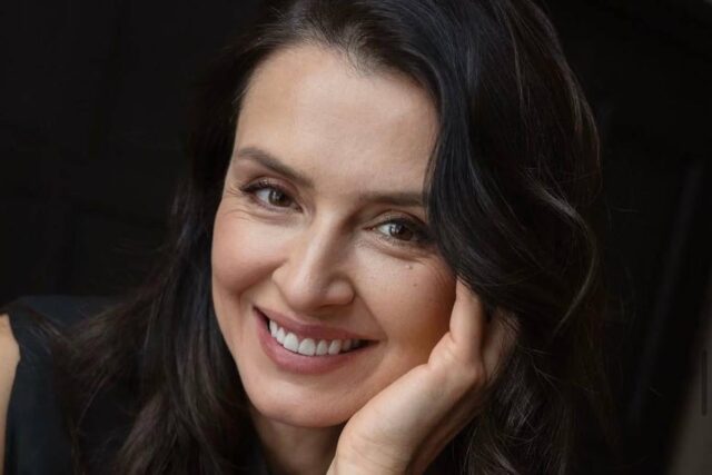 Хамайко вперше за довгий час показала 16-річну доньку Хамайко-вперше-за-довгий-час-показала-16-річну-доньку