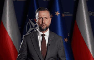 Міністр оборони Польщі закликав Україну вшановувати сучасних військових, а не УПА Міністр-оборони-Польщі-закликав-Україну-вшановувати-сучасних-військових,-а-не-УПА