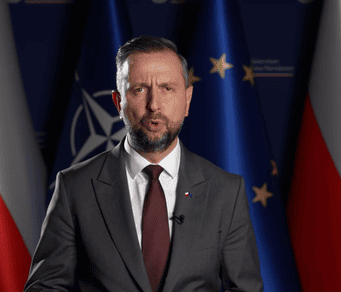 Міністр оборони Польщі закликав Україну вшановувати сучасних військових, а не УПА Міністр-оборони-Польщі-закликав-Україну-вшановувати-сучасних-військових,-а-не-УПА