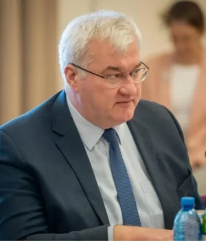 Україна залишить обмеження для громадян Росії після війни