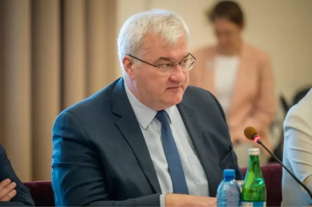 Україна залишить обмеження для громадян Росії після війни Україна залишить обмеження для громадян Росії після війни