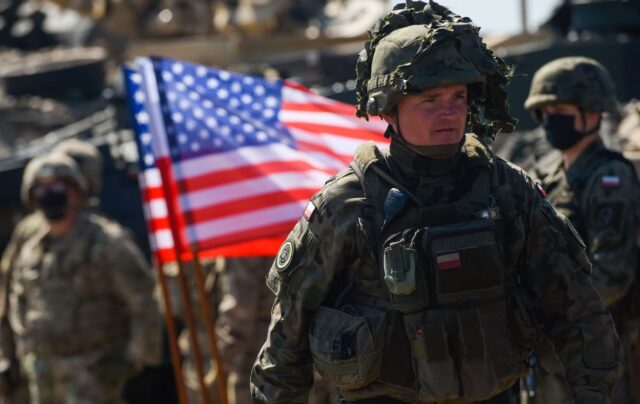 Ситуація з військами США в Європі: Пентагон розглядає зміни після заяв Трампа Рішення Трампа щодо військ у Європі коштували млн доларів і можуть деморалізувати солдатів, – AP