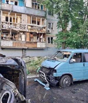 Двоє-малих-дітей-серед-постраждалих-від-атаки-рф-на-Запоріжжя,-знищено-тепловоз