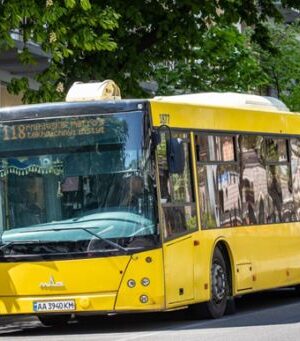 Скасування-проїзду-за посвідченнями:-як пенсіонери-та ветерани-платитимуть-у транспорті-по-новому