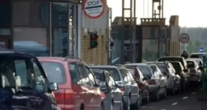 Прикордонники повідомили про черги на кордоні з Польщею Прикордонники повідомили про черги на кордоні з Польщею