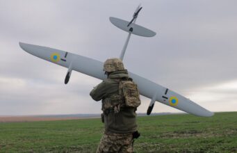 Ураження російських військових об’єктів на Донеччині та Херсонщині Дрони ЗСУ за добу уразили саперів Суровікіна, газосховище і вантажівки окупантів (відео)