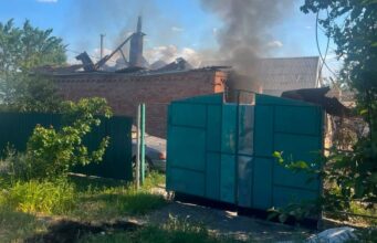 Атаки російських військ на Дніпропетровщині: понад 40 ударів за добу 40 ударів, понівечений цвинтар і 6 поранених: як минула доба на Дніпропетровщині