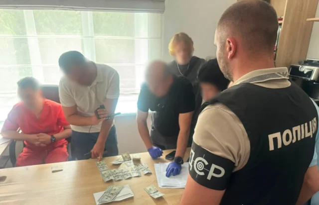 На Волині затримали голову експертної команди за продаж фіктивних інвалідностей Фіктивні-інвалідності-для-ухилення-від-мобілізації:-на-Волині-затримали-голову-експертної-команди-та-медика