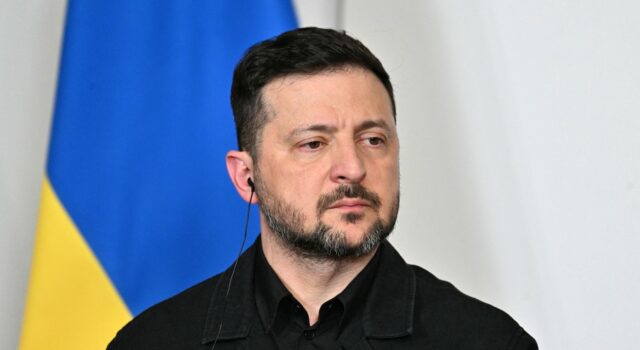 Зеленський передав Путіну повідомлення через Абрамовича: можливість двосторонньої зустрічі ЗМІ дізналися ім’я олігарха, через якого Зеленський передавав послання Путіну
