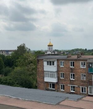 Револьверний-фонд-у-дії:-ОСББ-«Калина-НВ»-відремонтувало-покрівлю-двох-будинків