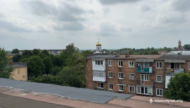 Револьверний фонд: підтримка ОСББ Нововолинської громади на ремонт покрівель Револьверний-фонд-у-дії:-ОСББ-«Калина-НВ»-відремонтувало-покрівлю-двох-будинків