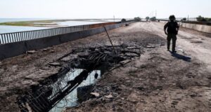 Безпілотники пошкодили Чонгарський міст на в’їзді до Криму «Це-лише-початок».-Що-відомо-про-удар-по-Чонгарському-мосту