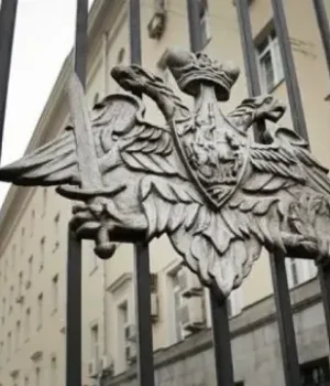 У-підмосков'ї-вибухнув-автомобіль-–-загинув-топ-офіцер-міноборони-рф У-підмосков'ї-вибухнув-автомобіль-–-загинув-топ-офіцер-міноборони-рф