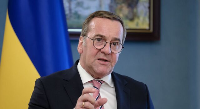 Німеччина виділить 300 млн євро на постачання боєприпасів для України через Чехію Німеччина дасть гроші на чеську снарядну ініціативу для України