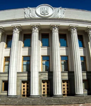 Рада провалила закон про біоцидні продукти, якого вимагає ЄС