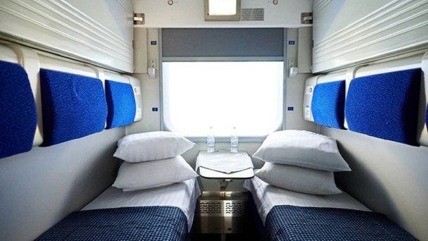 В Україні шалений дефіцит квитків на потяги: як їх можна «виловити» — лайфхаки від «УЗ» В Україні-шалений-дефіцит-квитків-на потяги:-як їх можна-«виловити» —-лайфхаки-від-«УЗ»