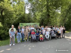 Екскурсія до Луцького зоопарку для сімей з дітьми з інвалідністю Родини,-які-отримують-послуги-у-Центрі-життєстійкості-відвідали-Луцький-зоопарк