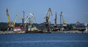 Українські військові завдали удару по порту Маріуполя та Чонгарському мосту РФ-втратила-контроль-над-портом-в-окупованому-Маріуполі?