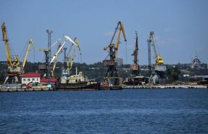 Українські військові завдали удару по порту Маріуполя та Чонгарському мосту РФ-втратила-контроль-над-портом-в-окупованому-Маріуполі?
