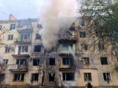 Росіяни вдарили по багатоповерхівці у Павлограді: багато постраждалих Росіяни-вдарили-по-багатоповерхівці-у-Павлограді:-багато-постраждалих