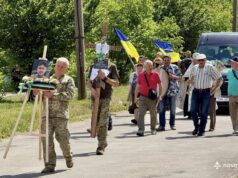 В Нововолинську вшанували пам’ять Захисника Сергія Бабкіна Нововолинська-громада-попрощалася-з-воїном-Сергієм-Бабкіним