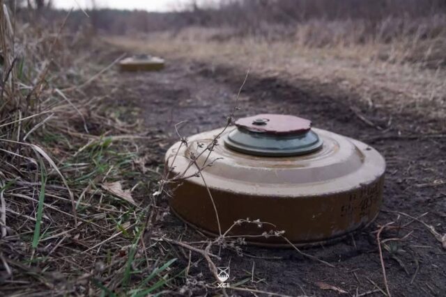 Росія повернула в арсенал міну часів Другої світової: на фронті виявили PMD-6 Росія-повернула-в-арсенал-міну-часів-Другої-світової:-на-фронті-виявили-pmd-6