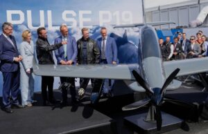 Німці представили бойовий літак, схожий зовні на винищувачі Другої світової Німці-представили-бойовий-літак,-схожий-зовні-на-винищувачі-Другої-світової