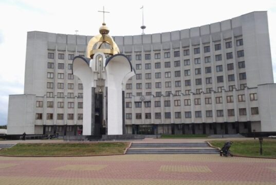 Премії керівникам комунальних закладів Волині: хто отримає десятки тисяч гривень. ПЕРЕЛІК Премії-керівникам-комунальних-закладів-Волині:-хто-отримає-десятки-тисяч-гривень.-ПЕРЕЛІК