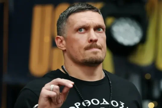 Усик зізнався, що роками перебував під впливом російської пропаганди Усик зізнався, що роками перебував під впливом російської пропаганди