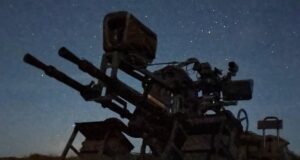Ворог вдруге за ніч атакує Київ, працює ППО Ворог-вдруге-за-ніч-атакує-Київ,-працює-ППО